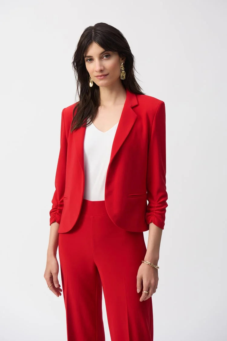 CLASSIC BLAZER