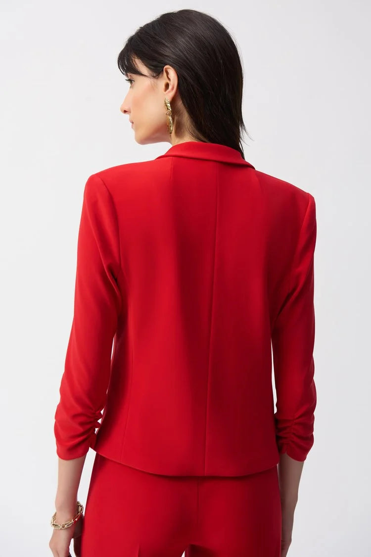 CLASSIC BLAZER