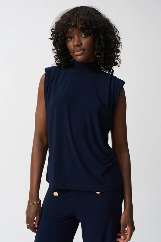 BOXY KNIT SLEEVELESS TOP