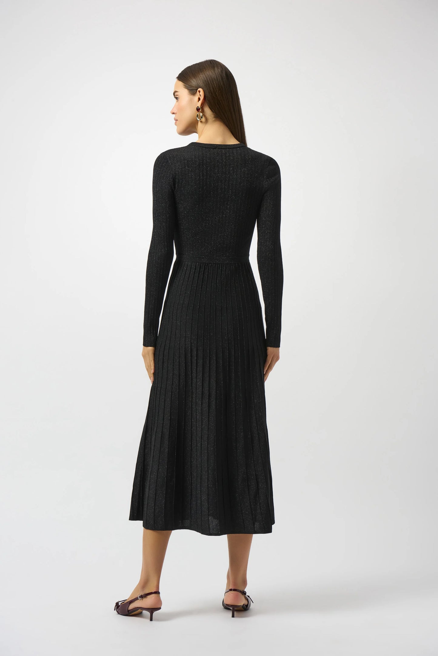 RIBBED FLARE DRESS