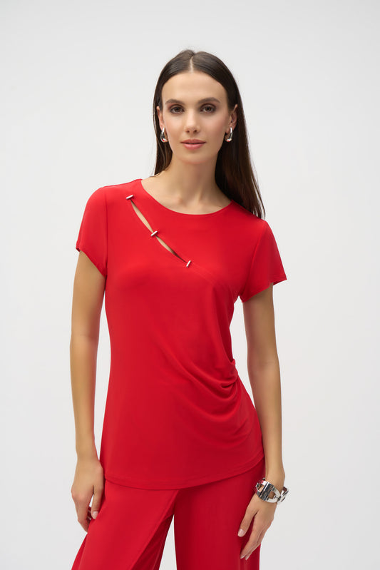 SHORT SLEEVE SILKY TOP